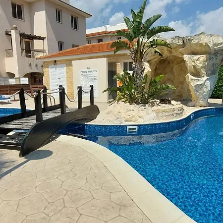 Apartament Palms A1 204 *