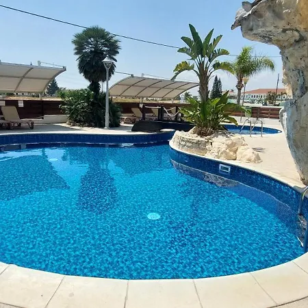 Palms A1 204 Apartman